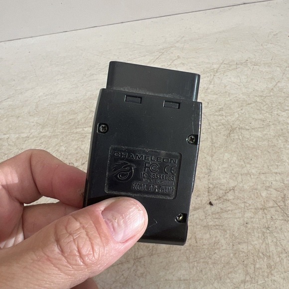 Madcatz Chameleon Dongles Set Of Two - Picture 7 of 7